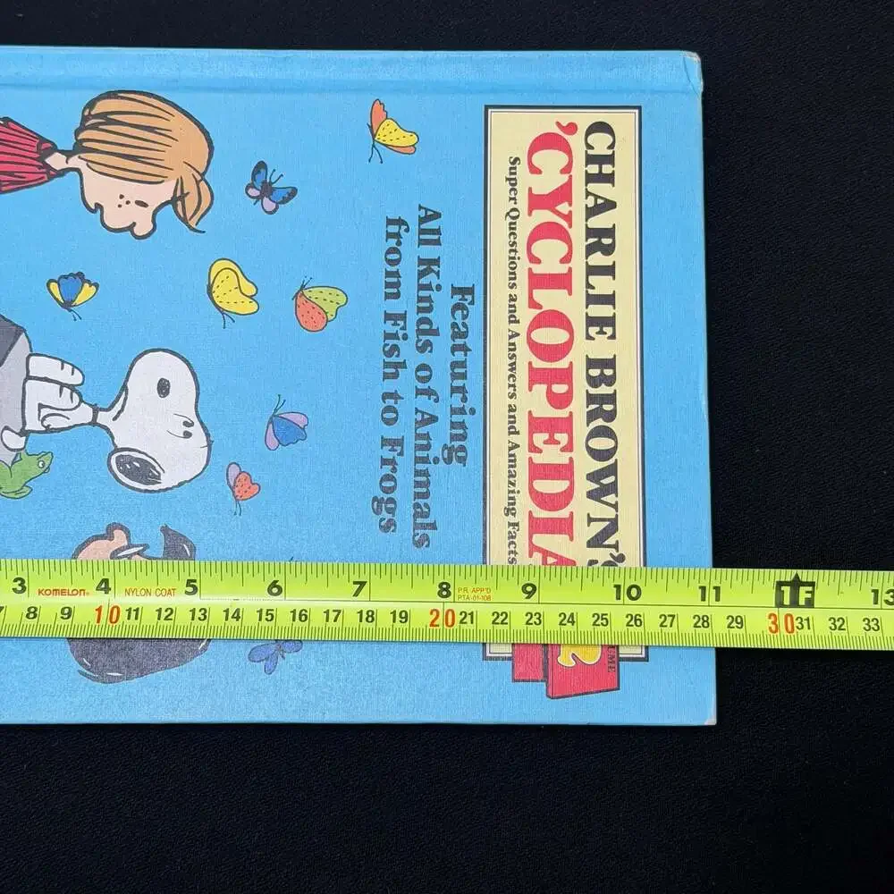Charlie Brown's 'Cyclopedia Volume 2: All Kinds of Animals from Fish to Frogs